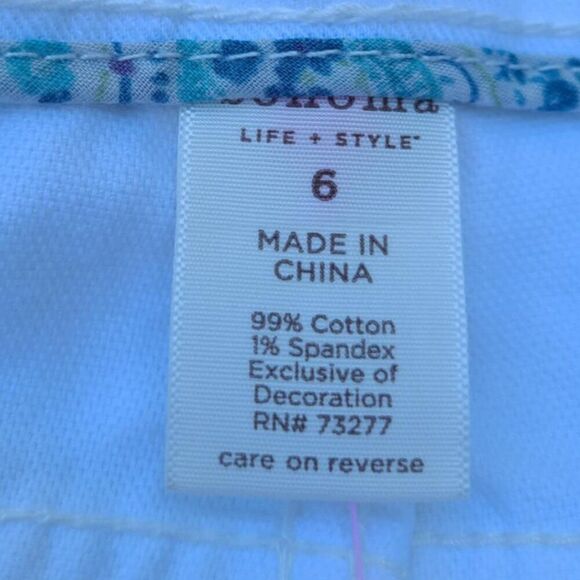 Sonoma Modern Capri White Cuffed Jeans size 6 - Picture 3 of 11